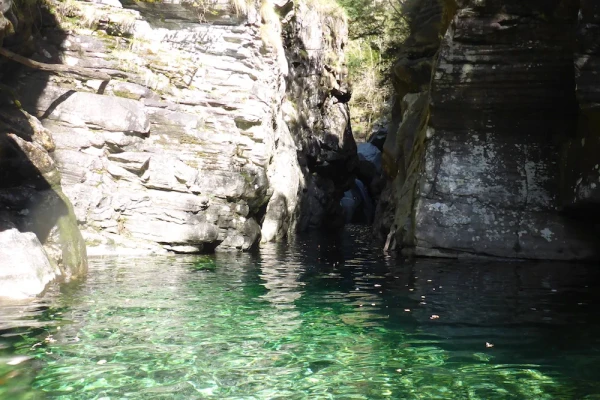 Canyoning Basics Kurs – dein Einstieg ins Abenteuer Bild 4